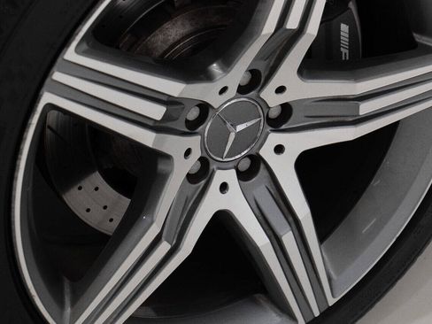 Used 2014 Mercedes-Benz S 63 AMG 4MATIC Sedan image 32