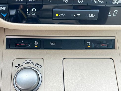 Used 2015 Lexus ES 350 image 19