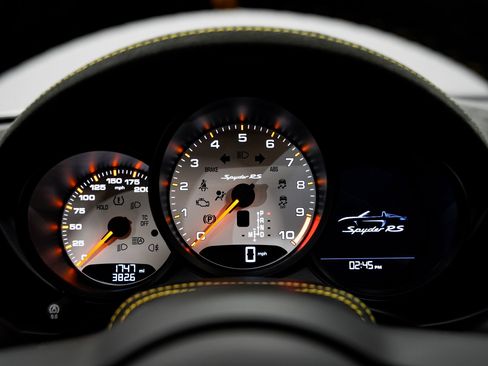 Used 2024 Porsche 718 Boxster Spyder RS RWD image 10