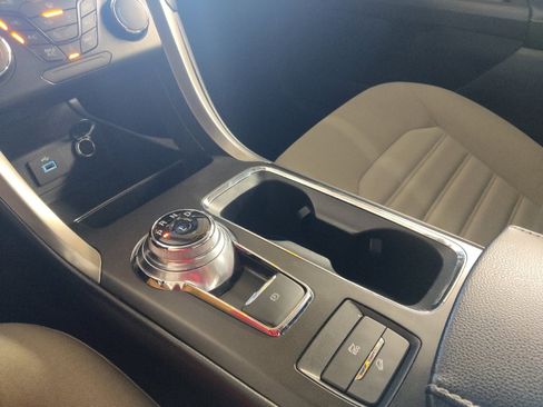 Used 2018 Ford Fusion S image 26