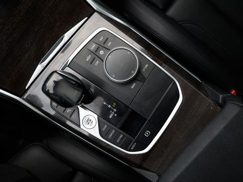 Used 2020 BMW 330i Sedan w/ M Sport Package image 40