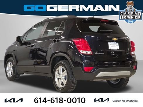 Used 2022 Chevrolet Trax LT w/ LT Convenience Package AWD/4WD image 11