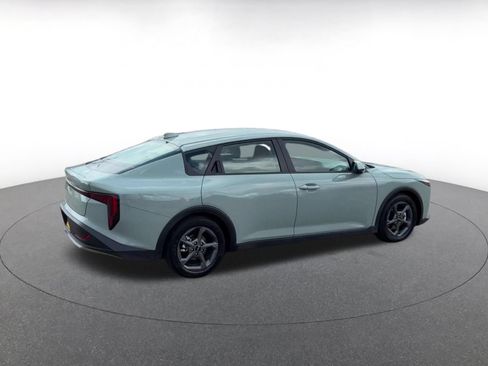 Used 2026 Kia K4 FWD image 10