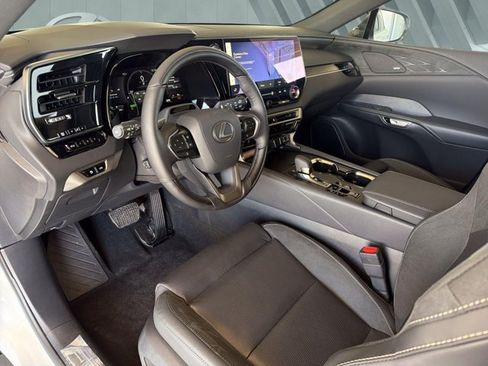 Certified 2026 Lexus RX 450h AWD w/ Convenience Package image 10