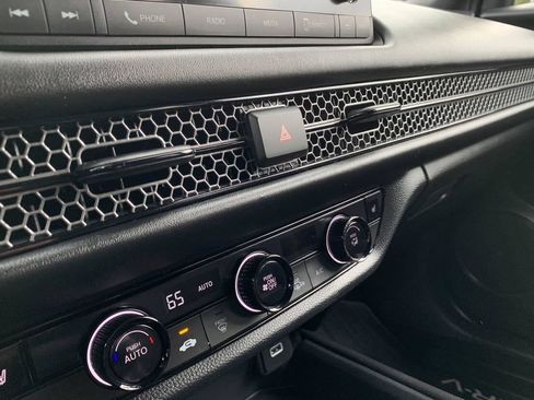 Certified 2023 Honda HR-V Sport image 21