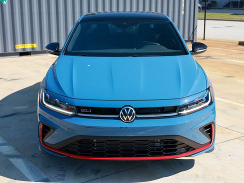 Used 2025 Volkswagen Jetta GLI Autobahn image 24