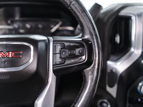 Used 2022 GMC Sierra 3500 SLE w/ SLE Convenience Package image 12