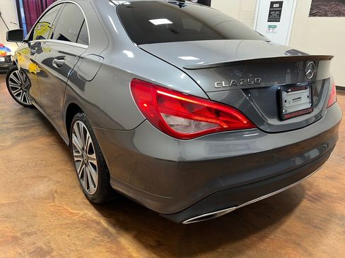 Used 2018 Mercedes-Benz CLA 250 image 37