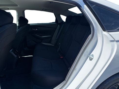 Certified 2025 Honda Accord SE image 16