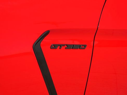 Certified 2020 Ford Mustang Shelby GT350 w/ Technology Package image 9