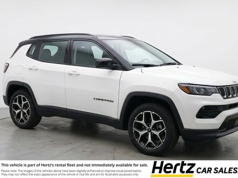 Used 2025 Jeep Compass Limited AWD/4WD image 1