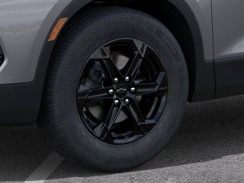 New 2026 Chevrolet Blazer LT w/ Convenience Package FWD image 9