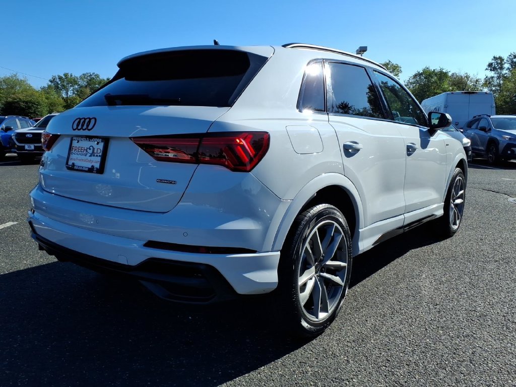 Used 2022 Audi Q3 2.0T Premium Plus w/ Premium Plus Package AWD/4WD image 18