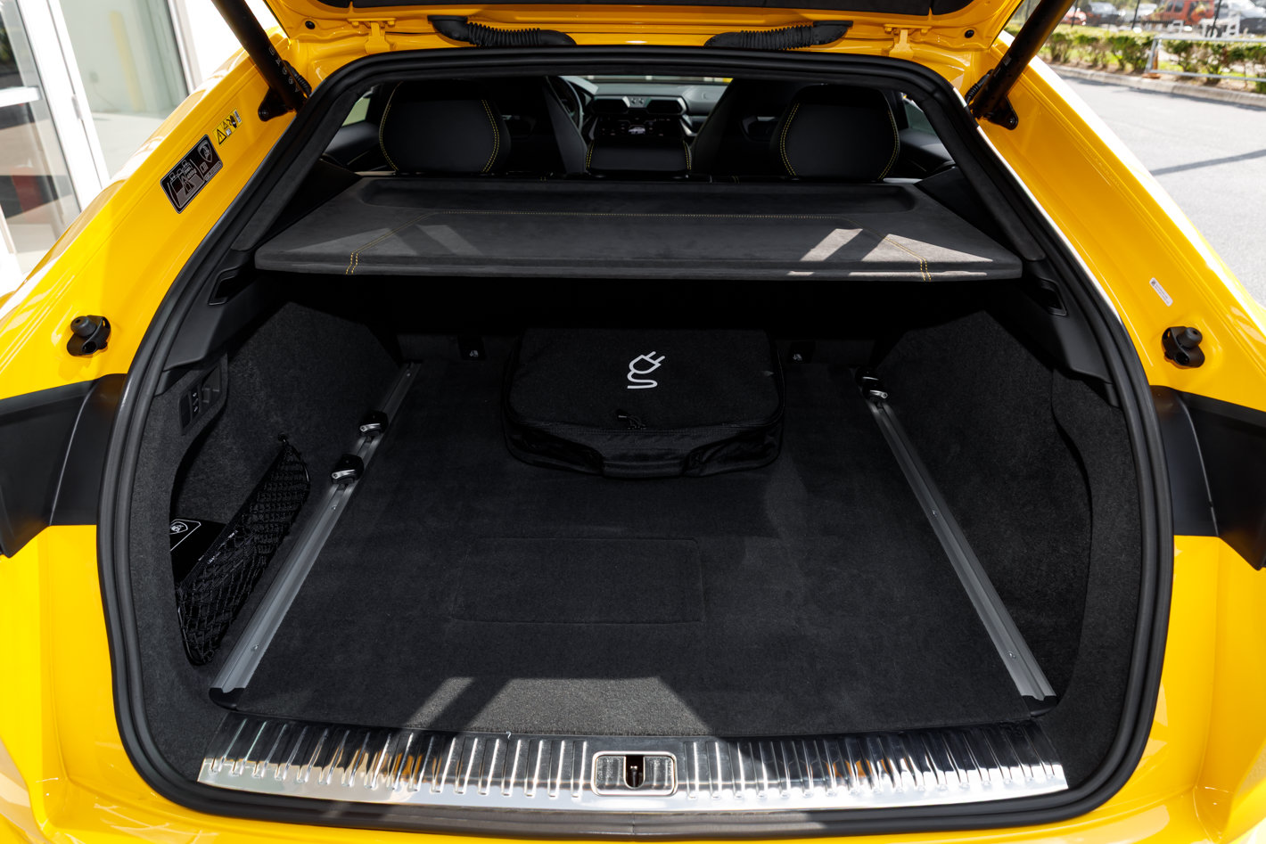Used 2025 Lamborghini Urus S AWD/4WD image 42