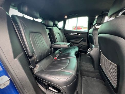 Used 2017 Maserati Levante image 26