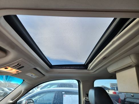 Used 2012 Chevrolet Tahoe LT image 19