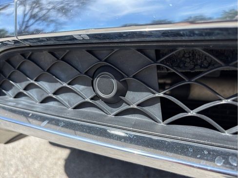 Used 2018 Mercedes-Benz GLS 450 4MATIC image 14