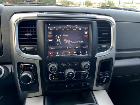 Used 2018 RAM 1500 Big Horn image 12