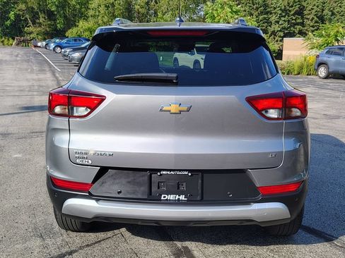 Used 2024 Chevrolet TrailBlazer LT w/ Convenience Package AWD/4WD image 8
