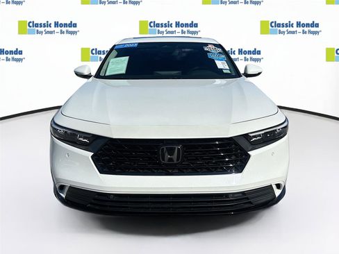 Used 2023 Honda Accord EX-L image 2