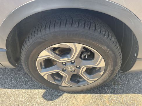 Used 2019 Honda CR-V EX image 17