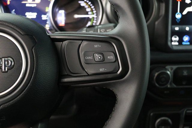 Used 2023 Jeep Wrangler Unlimited w/ 8.4" Radio Group AWD/4WD image 24