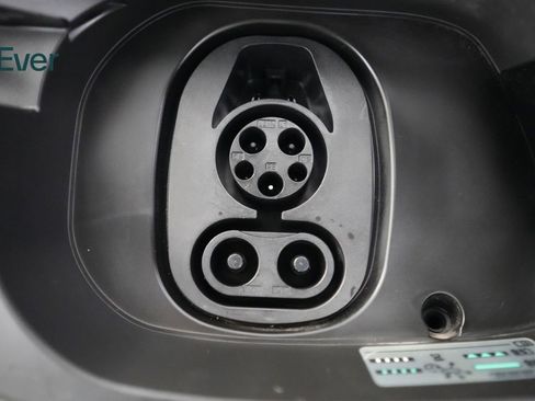 Used 2023 Volkswagen ID.4 Pro S RWD image 10