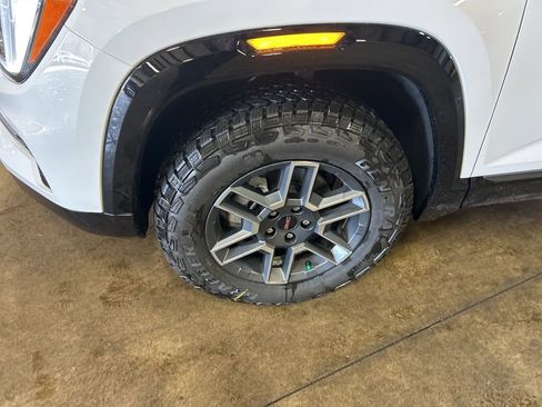 New 2026 GMC Terrain AT4 w/ Convenience Package III AWD/4WD image 6