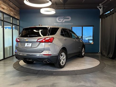 Used 2018 Chevrolet Equinox LT AWD/4WD image 3
