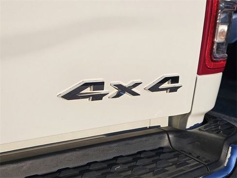 Used 2024 RAM 3500 Big Horn image 7