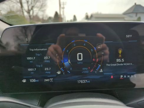 Used 2026 Chevrolet Equinox LT w/ Convenience Package II image 19