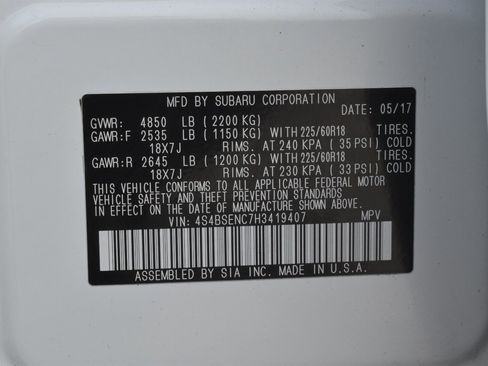 Used 2017 Subaru Outback 3.6R Limited AWD/4WD image 35