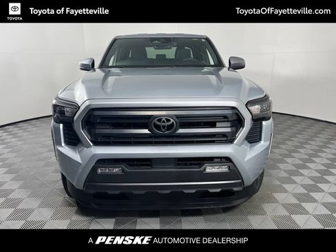 Certified 2024 Toyota Tacoma SR5 AWD/4WD image 17