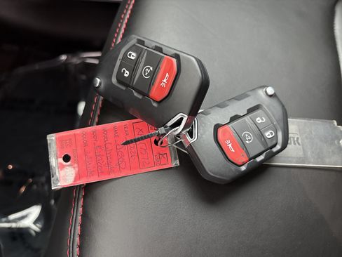 Used 2026 Jeep Wrangler Rubicon w/ Safety Group AWD/4WD image 36
