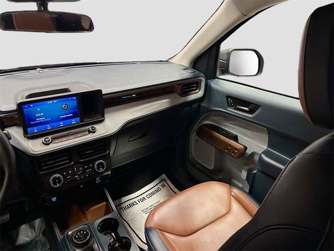 Used 2022 Ford Maverick Lariat w/ Lariat Luxury Package image 23