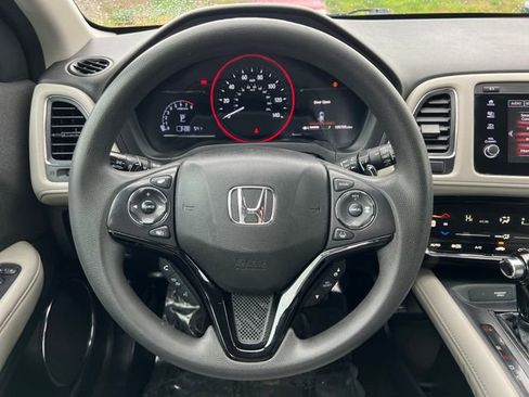 Used 2022 Honda HR-V EX image 21