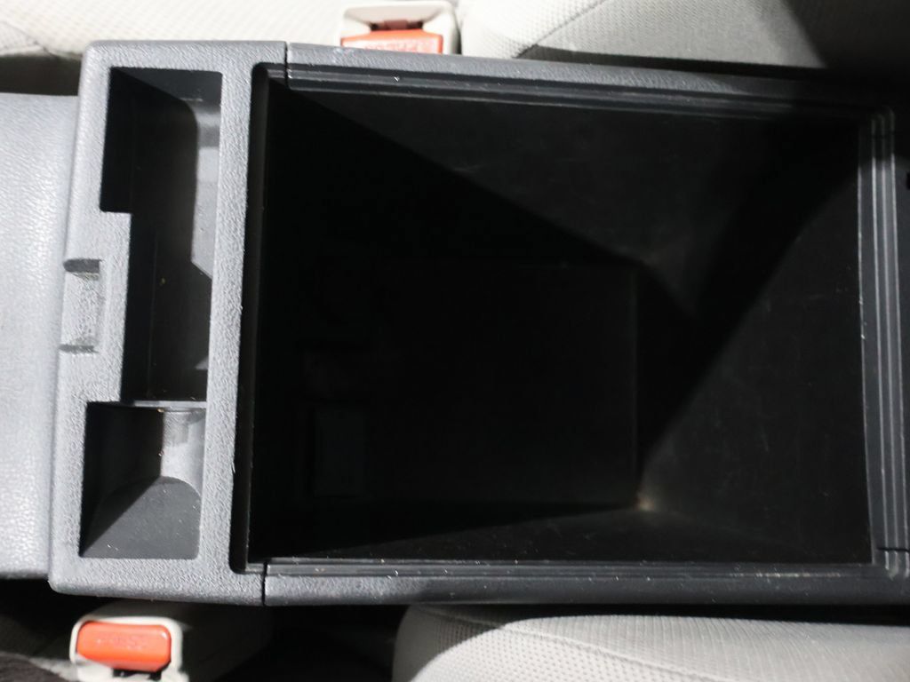 Used 2013 Nissan Rogue S AWD/4WD image 28