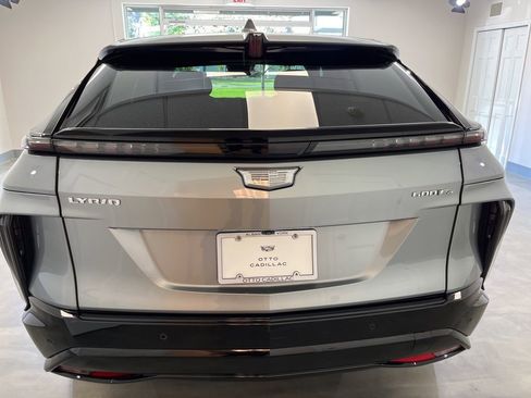 Certified 2024 Cadillac Lyriq Sport AWD/4WD image 9