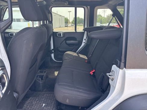 Used 2022 Jeep Wrangler Unlimited Sport AWD/4WD image 15