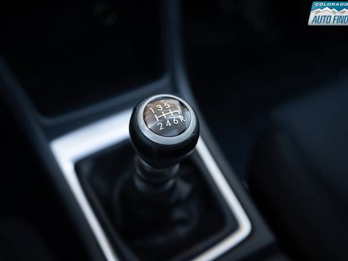 Used 2017 Subaru WRX Premium image 16