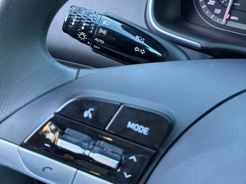 Used 2023 Hyundai Santa Cruz SE image 26