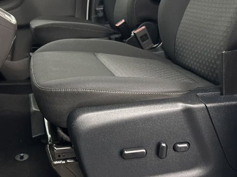 Used 2022 Ford Transit 350 XLT RWD image 17