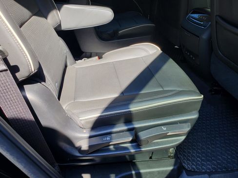 Used 2021 Cadillac Escalade Sport w/ Driver Assist Tech Package AWD/4WD image 66