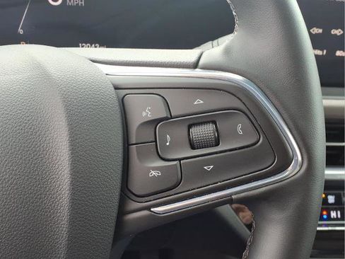 Used 2024 Buick Envista Avenir image 17