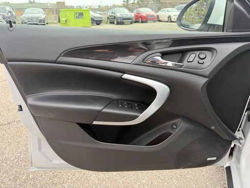 Used 2016 Buick Regal Premium FWD image 10