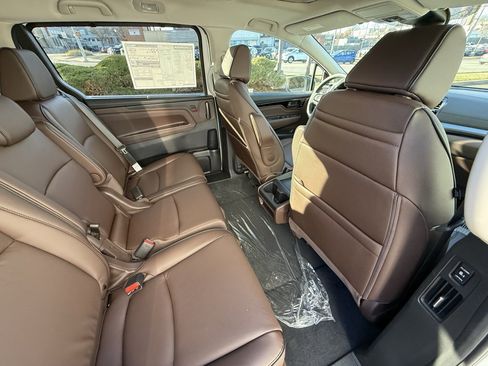 New 2026 Honda Odyssey Touring image 40