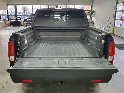 Used 2017 Honda Ridgeline RTL-E image 24