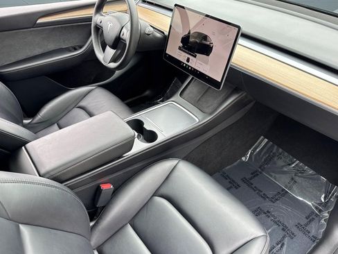 Used 2022 Tesla Model Y Performance AWD/4WD image 33