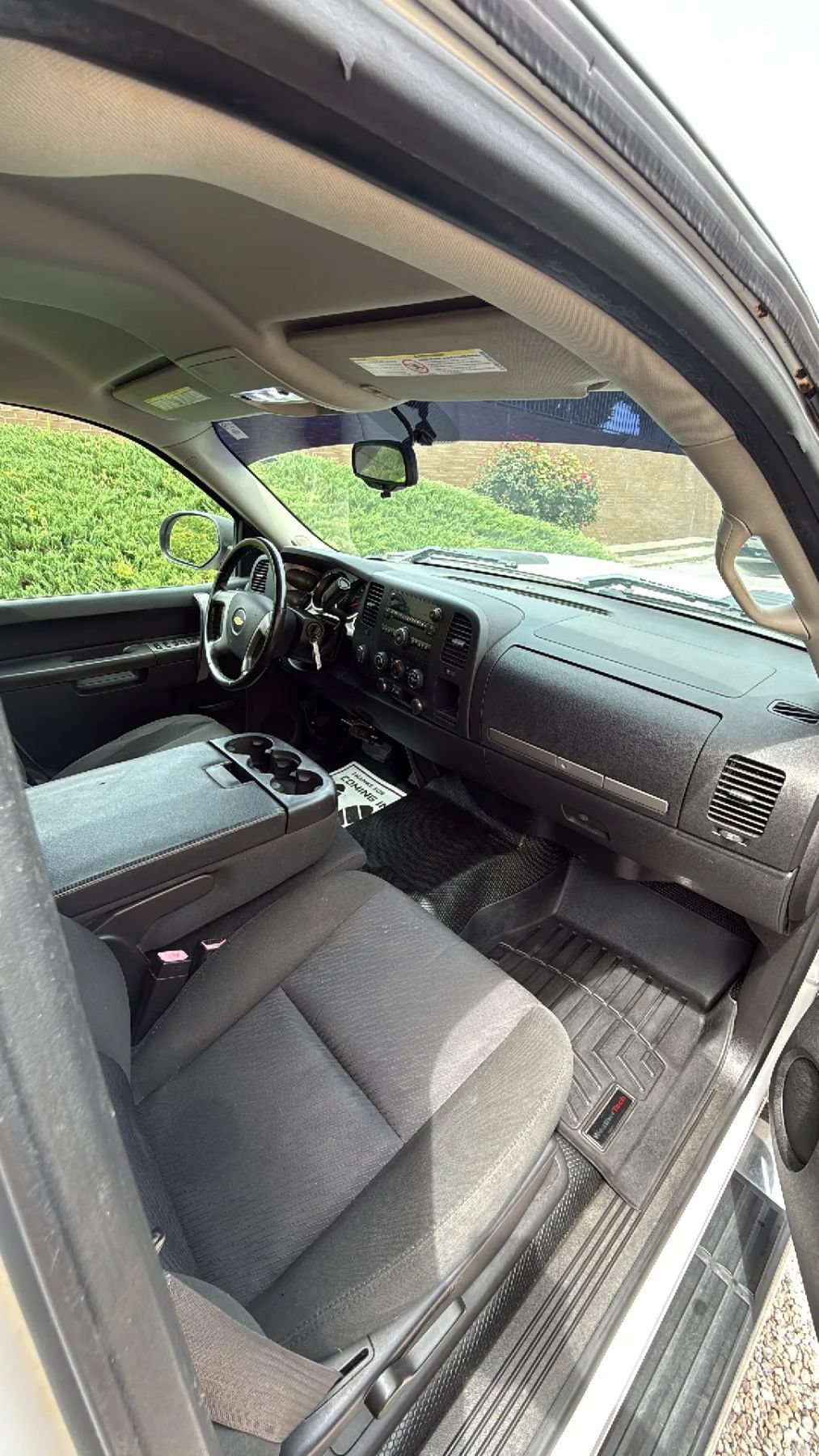 Used 2014 Chevrolet Silverado 2500 LT AWD/4WD image 24