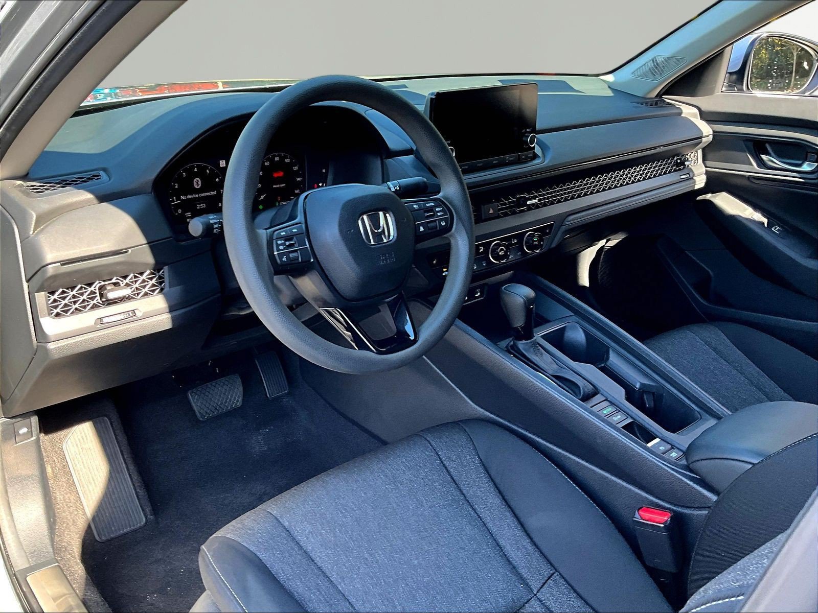 Used 2024 Honda Accord EX image 16
